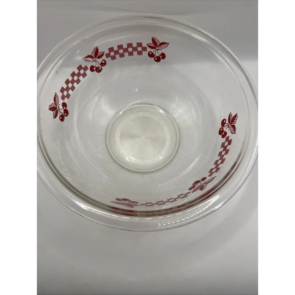 Pyrex red checkered